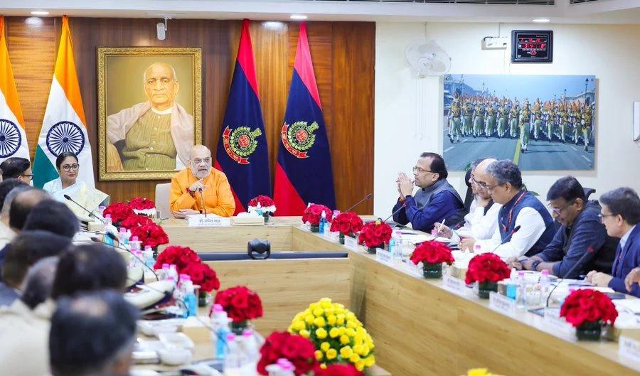 4 साल बाद अचानक दिल्ली पुलिस मुख्यालय पहुंचे गृह मंत्री अमित शाह, सुरक्षा चुनौतियों की समीक्षा