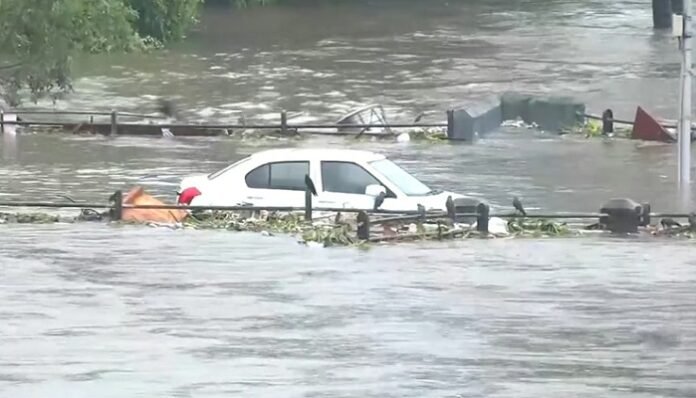Rain wreaks havoc in Maharashtra