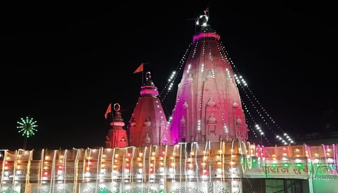 Mukut Mukharbind Temple