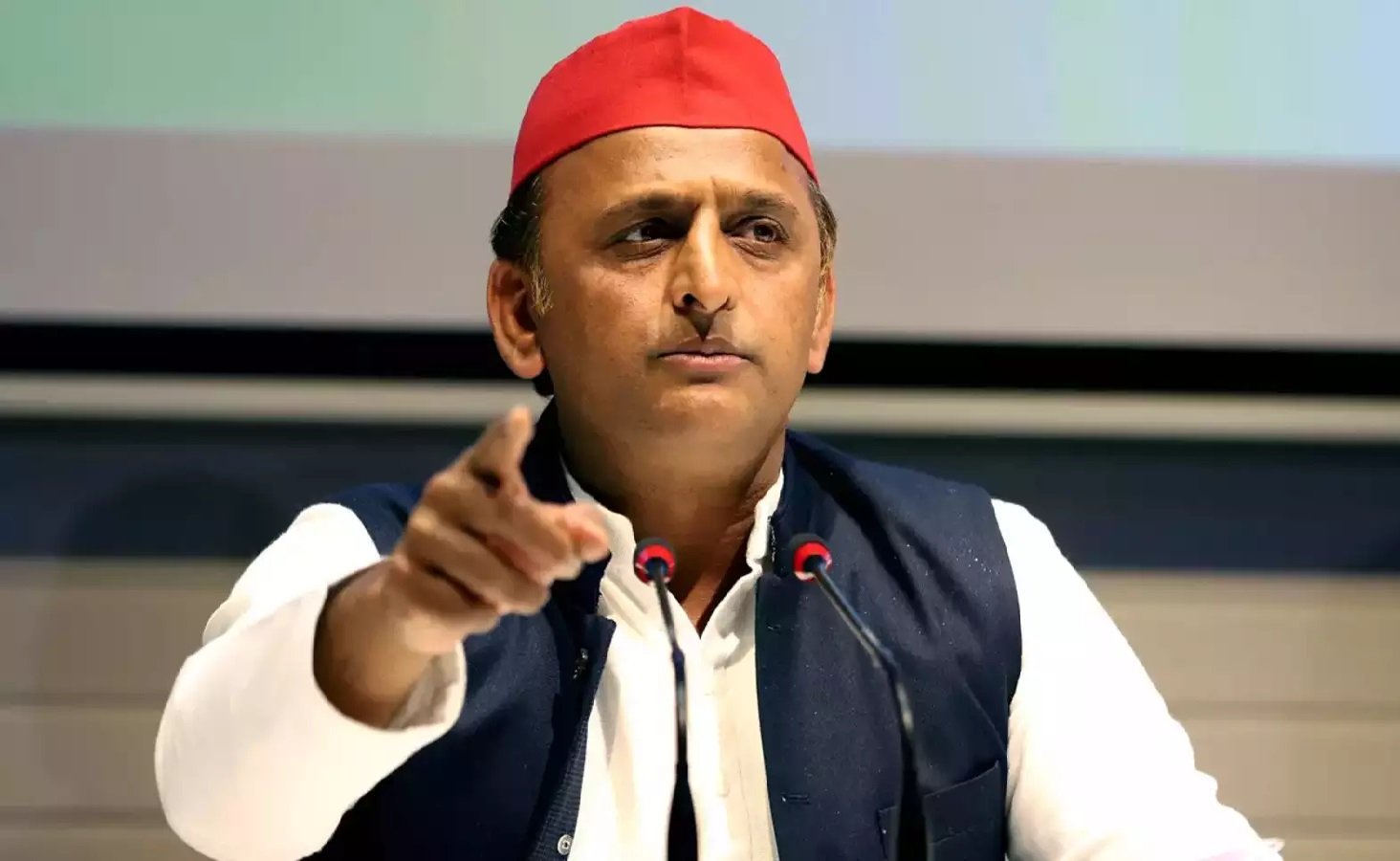 Akhilesh Yadav hits back at CM Yogi