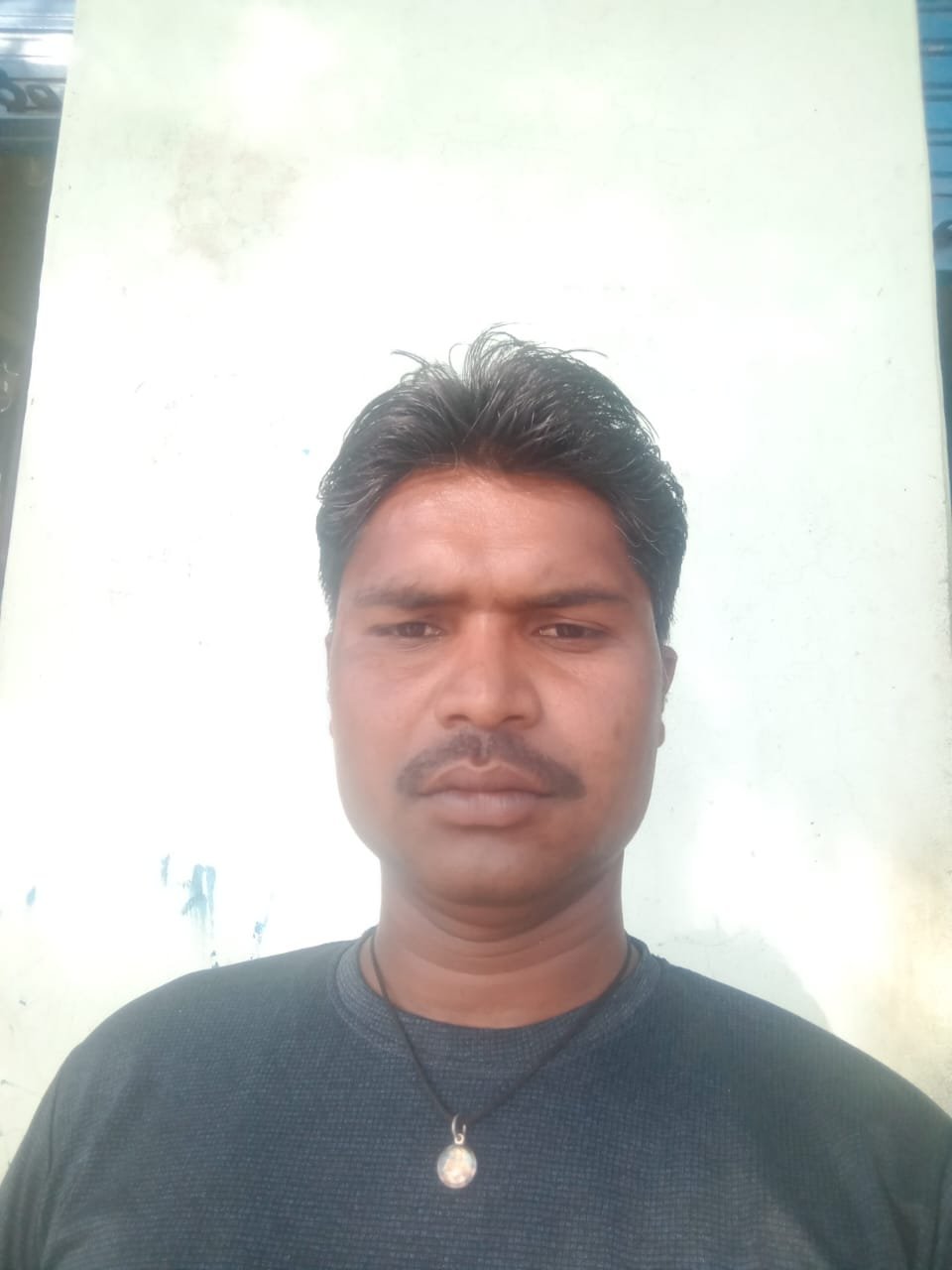 फाइल फोटो लाइनमैन