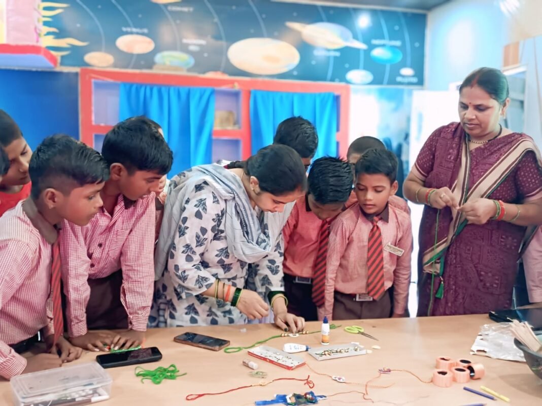 primary school Amkheda