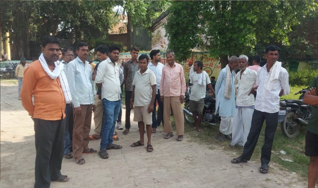 परिजनों ने जताई हत्या की आशंका