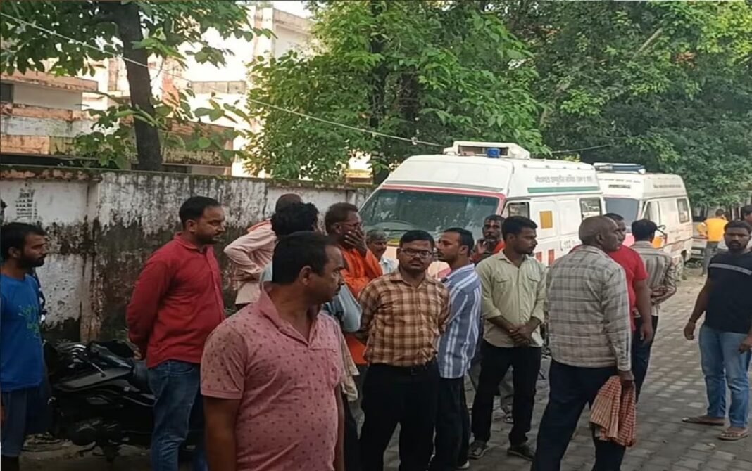 सड़क हादसों में चार लोगों की मौत, कई घायल