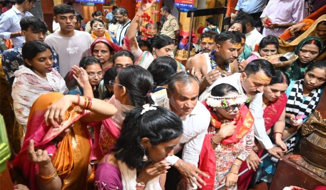 प्रदेशभर में उमड़ा आस्था का सैलाब