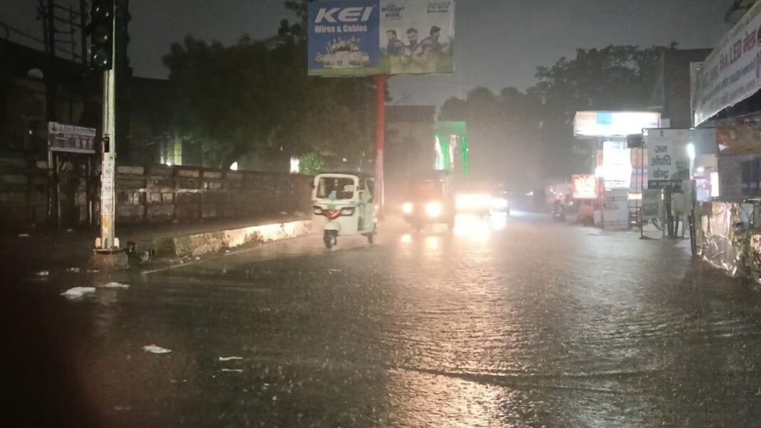 लखनऊ सहित कई जिलों में हुई बारिश