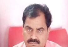 कार्रवाई की आहट पर ‘आत्मदाह’ की धमकी—पुराना पैटर्न, नए प्रार्थना पत्र