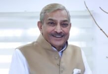 कांग्रेस नेता प्रमोद तिवारी नें हमेशा सीट बचाने की राजनीति में कांग्रेस का किया बंटाधार