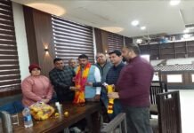 मेरठ में विश्व हिंदू महासंघ भारत की बैठक में शामिल हुए I.T. सेल उत्तर प्रदेश प्रभारी शशांक मिश्रा