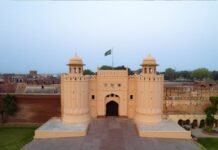 पाक में राम: लव को समर्पित लौह मंदिर आम जनता के लिए खुला- लाहौर किले में ऐतिहासिक धरोहर का जीर्णोद्धार पूरा