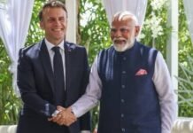 भारत पहुंचे फ्रांस के राष्ट्रपति मैक्रों, पीएम मोदी ने कहा—‘रिश्तों को नई ऊंचाइयों पर ले जाने का समय’