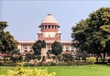 ‘घूसखोर पंडित’ फिल्म पर सुप्रीम कोर्ट में सुनवाई, निर्माता ने दिया हलफनामा