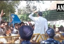 कुबेर मीणा की 5 दिन की पुलिस हिरासत, भूदेव शर्मा की कस्टडी बढ़ी; दिल्ली में कांग्रेस का उग्र प्रदर्शन