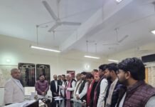 एसआईआर में फर्जीवाड़े का आरोप, सपा ने डीएम को सौंपा ज्ञापन