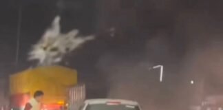 जलालाबाद की महाराणा प्रताप चौक (याकूबपुर) पर चलती हुई कार में अचानक लगी आग, धू धू कर निकली लपटे चार लोगों ने गेट खोल कर बचाई जान