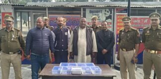 जुए पर बड़ी कार्रवाई: ₹3.98 लाख नगदी, 16 बाइक और 4 मोबाइल बरामद