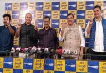 आबकारी मामले में बरी होने के बाद केजरीवाल ने कहा- दिल्ली में अभी चुनाव कराओ, भाजपा 10 से अधिक सीटें जीतती है तो मैं राजनीति छोड़ दूंगा