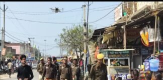 होली पर हरपालपुर में ड्रोन से निगरानी, पुलिस ने किया फ्लैग मार्च