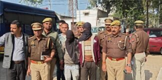 फूलापुर में दोहरे हत्याकांड का खुलासा, पड़ोसी और रिश्तेदार निकले कातिल