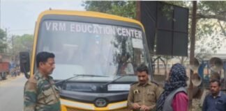 अवैध बसों पर परिवहन विभाग की बड़ी कार्रवाई, पांच वाहन जब्त