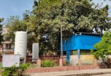 लोहिया अस्पताल का ऑक्सीजन प्लांट कई दिनों से बंद, मरीजों को सिलेंडर से दी जा रही ऑक्सीजन