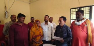 गलारपुर में खत्म हुआ सस्पेंस: रचना बनीं निर्विरोध कोटेदार, खुली बैठक में हुआ चयन