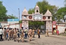 यूपी कॉलेज में दिनदहाड़े छात्र की हत्या करने वाले आरोपी गिरफ्तार, सुरक्षा व्यवस्था पर उठे बड़े सवाल