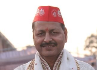 डॉक्टर राकेश तिवारी की पत्नी नें दर्ज कराया बहू समेत आठ पर संगीन मुकदमा