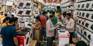 एलपीजी की किल्लत के बीच इंडक्शन चूल्हों की कीमत दोगुनी