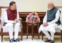 पीएम मोदी से मिले CM धामी, उत्तराखंड आगमन का दिया निमंत्रण