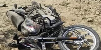 सवायजपुर में सड़क हादसे में तीन युवकों की दर्दनाक मौत, दो गंभीर रूप से घायल