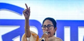 बंगाल के चंद्रकोना में सीएम ममता बनर्जी बोलीं- पर्दे के पीछे एक साजिश रची जा रही थी