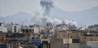 यूएई पर ड्रोन और मिसाइल हमले तेज, मृतकों की संख्या छह पहुंची