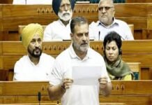 राहुल गांधी के बयान से लोकसभा में हंगामा, स्पीकर ने बोलने से रोका