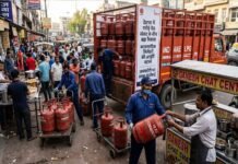 देशभर में रसोई गैस संकट के बीच बड़ा फैसला, पांच दिन बाद वाणिज्यिक सिलेंडरों की आपूर्ति बहाल