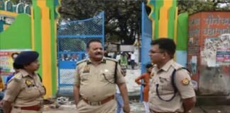 अलविदा जुमे व नवरात्रि पर सुरक्षा चाक-चौबंद, एसएसपी ने किया फ्लैग मार्च