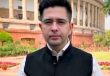 राघव चड्ढा को आप ने राज्यसभा उपनेता पद से हटाया, बोले- खामोश किया गया हूं, हारा नहीं