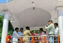 डॉ. भीमराव आंबेडकर की जयंती पर श्रद्धांजलि, गोष्ठी में उनके विचारों को आत्मसात करने का आह्वान