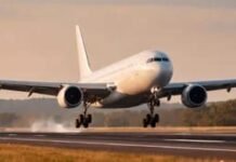 खराब मौसम के चलते लखनऊ एयरपोर्ट पर फ्लाई दुबई विमान की इमरजेंसी लैंडिंग, सभी यात्री सुरक्षित