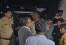 ‘गंगा की गोद’ में अनाज पर डाका!