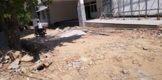 ट्रॉमा सेंटर निर्माण बना मुसीबत, प्रसव कक्ष तक पहुंचने में जूझ रहीं प्रसूताएं