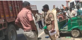 तेज रफ्तार का कहर: डीसीएम और टेंपो की भीषण टक्कर, कई घायल,दो की हालत गंभीर