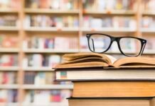 विश्व पुस्तक दिवस: डिजिटल दौर में किताबों की घटती पकड़ चिंतनीय