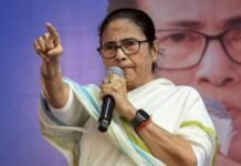 बंगाल में सियासत गरम: ममता बनर्जी का आरोप—अमित शाह मतदाताओं के नाम हटाने की बना रहे योजना