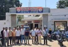 दिनदहाड़े दबंगई, 5 नामजद समेत करीब 60 लोगों पर एफआईआर , व्यापारियों में आक्रोश