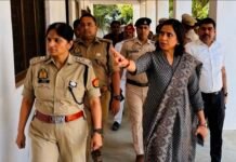 ‘एक्शन मोड’ डीएम डॉ. अंकुर लाठर,विकास योजनाओं पर सर्जिकल स्ट्राइक