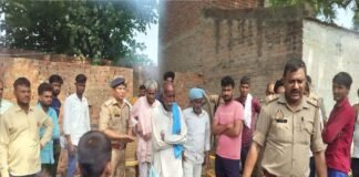 दहेज या हत्या? 12 साल बाद ससुराल में संदिग्ध मौत, फंदे पर लटकी मिली महिला—परिजनों का आरोप “मारकर टांगा”