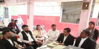 बार एसोसिएशन चुनाव में तेज हुई हलचल, सभी पदों पर उतरे प्रत्याशी