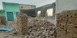 सरकारी जमीन पर अवैध कब्जे हटाने की कार्रवाई तेज, मदरसा-मस्जिद और दुकानें ढहनी शुरू