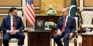 होर्मुज स्ट्रेट को लेकर अमेरिका-ईरान तनाव चरम पर, डोनाल्ड ट्रम्प के बयान से बढ़ी वैश्विक चिंता